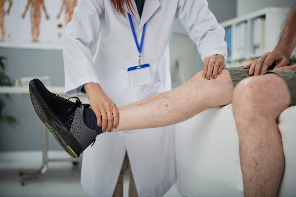selecting the ideal vascular surgeon for varicose veins expert tips